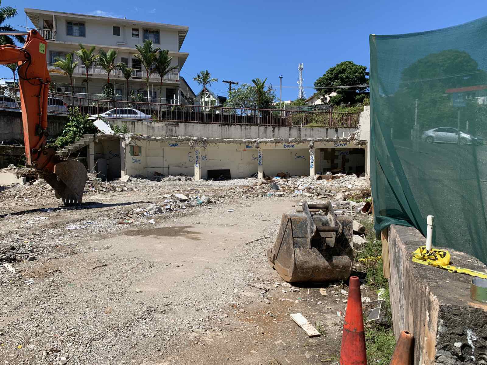 Demolition of Nakaora House at Stewart street Suva gallery