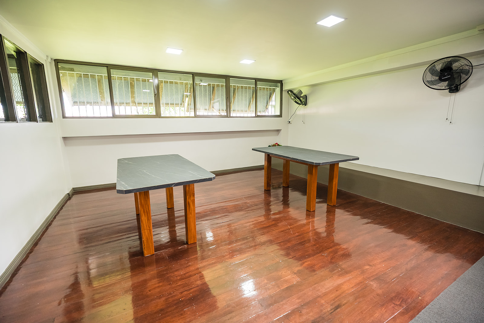 Resene Paints Refurbishment and Joinery gallery